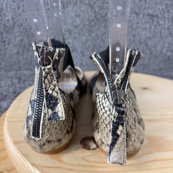 Saks Fifth Avenue Sandals Womens Size 6.5 Leather Snakeskin Print Made in Italy - Picture 4 of 7